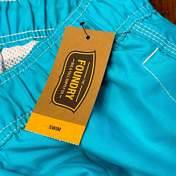 The Foundry Men’s swim trunks - Picture 4 of 5